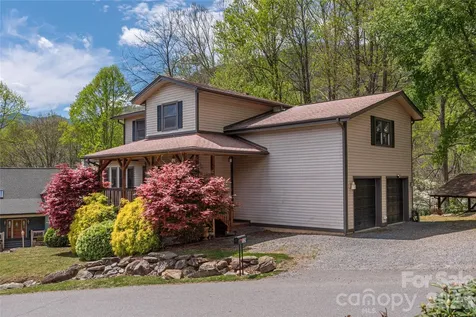 129 Valley Creek Drive Maggie Valley NC 28751