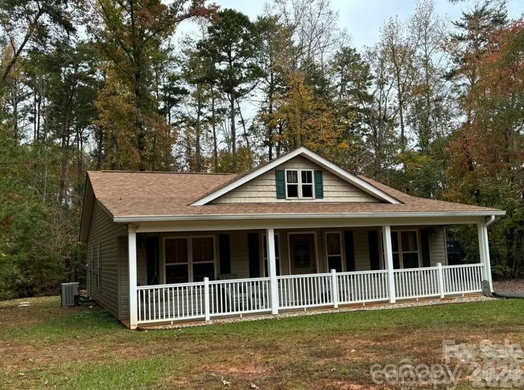 369 Pinecrest Circle Troy NC 27371