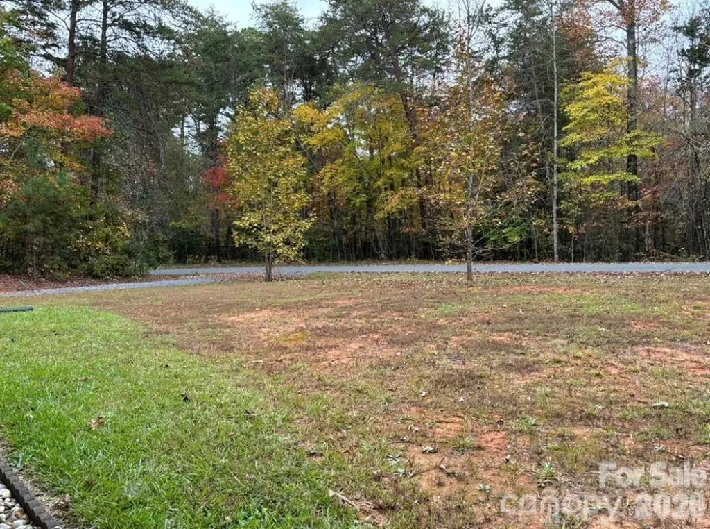 369 Pinecrest Circle Troy NC 27371