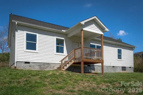 138 Indian Paintbrush Lane Alexander NC 28701