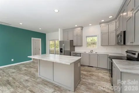 138 Indian Paintbrush Lane Alexander NC 28701