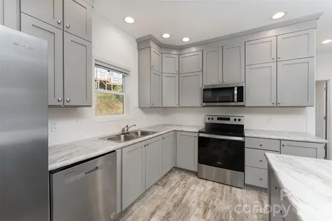 138 Indian Paintbrush Lane Alexander NC 28701