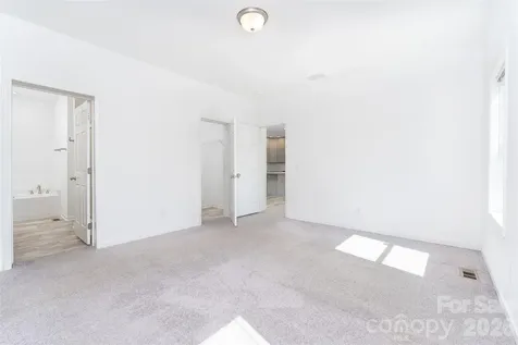 138 Indian Paintbrush Lane Alexander NC 28701