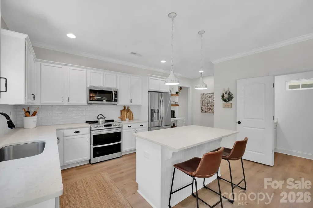 7526 Fairway Villa Circle Denver NC 28037