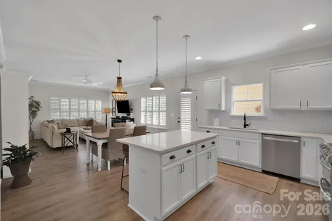 7526 Fairway Villa Circle Denver NC 28037