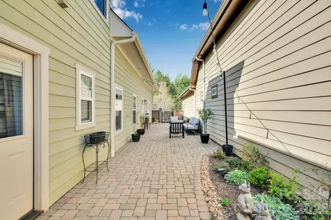 7526 Fairway Villa Circle Denver NC 28037
