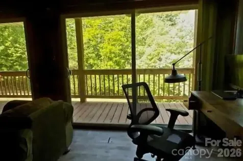 6 Arrowhead Lane Weaverville NC 28787
