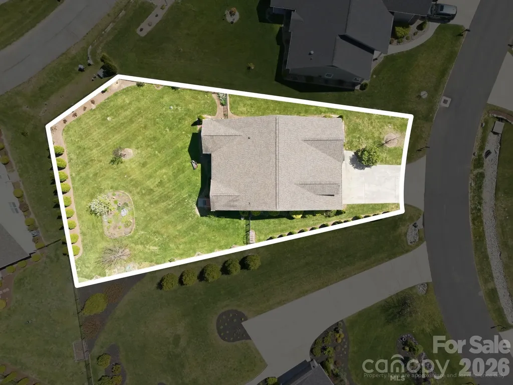 82 Blacksmith Run Drive Hendersonville NC 28792
