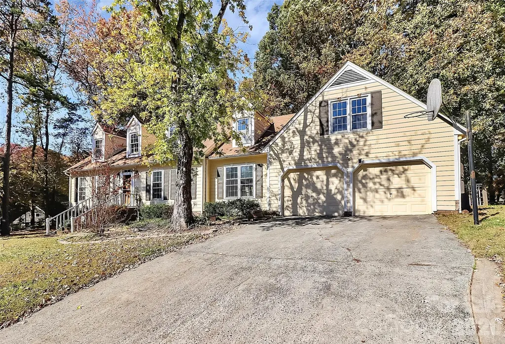5815 Chapel Creek Court Charlotte NC 28226