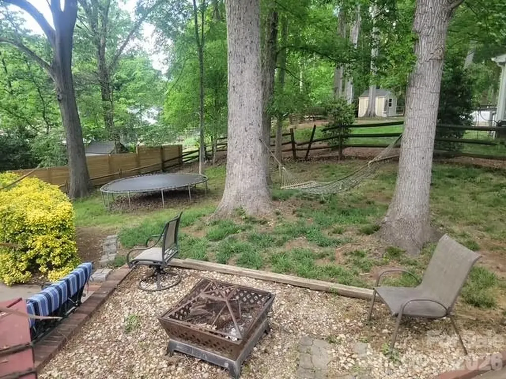 5815 Chapel Creek Court Charlotte NC 28226