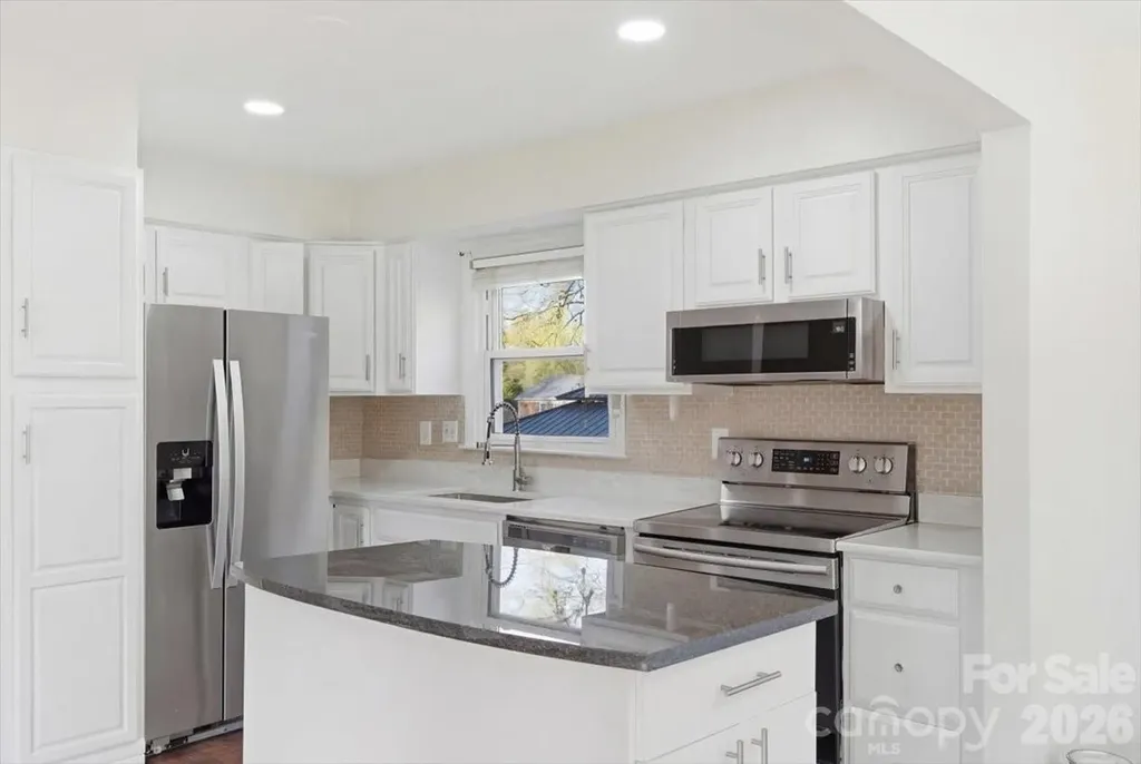 5810 Red Carriage Lane Charlotte NC 28212