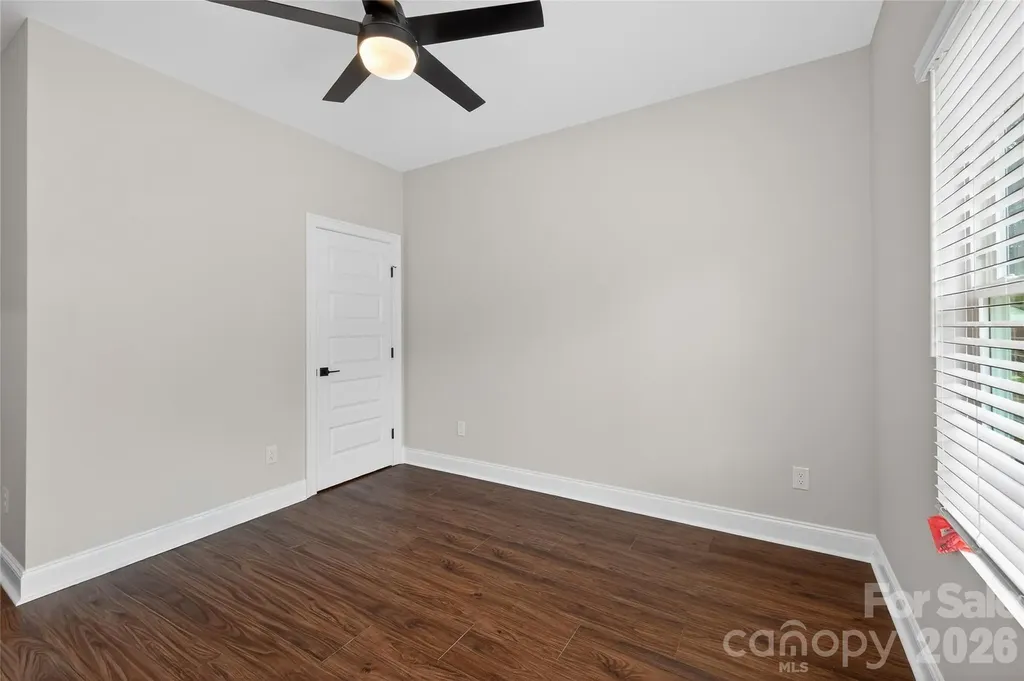 3217 Credenza Road Charlotte NC 28208