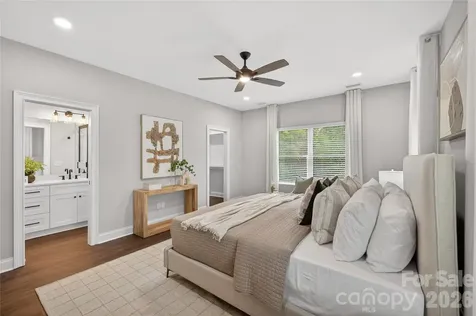 3217 Credenza Road Charlotte NC 28208