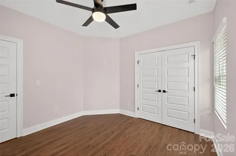 3217 Credenza Road Charlotte NC 28208