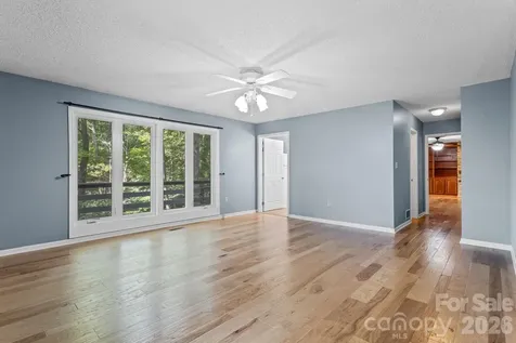 56 Cardinal Circle Tryon NC 28782
