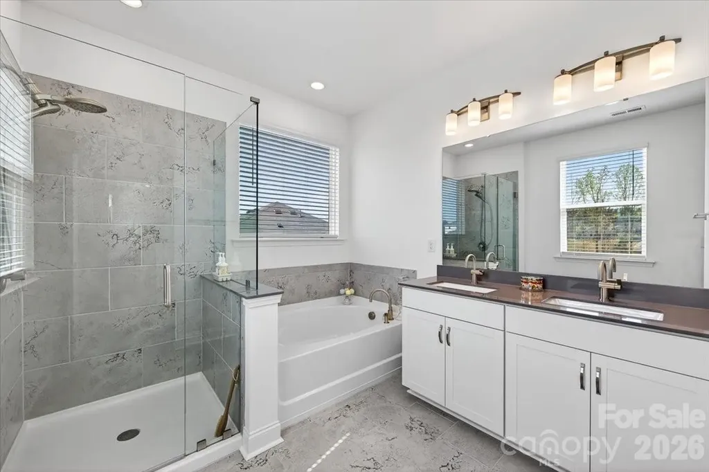 3234 Fenchurch Lane Denver NC 28037