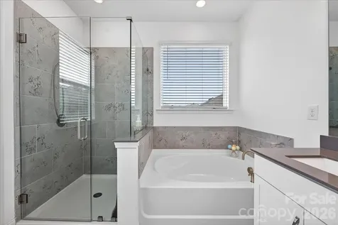 3234 Fenchurch Lane Denver NC 28037