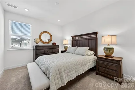 3234 Fenchurch Lane Denver NC 28037