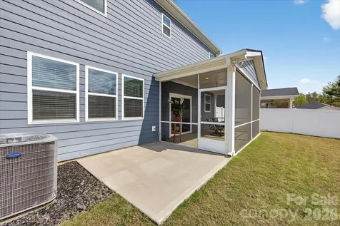 3234 Fenchurch Lane Denver NC 28037