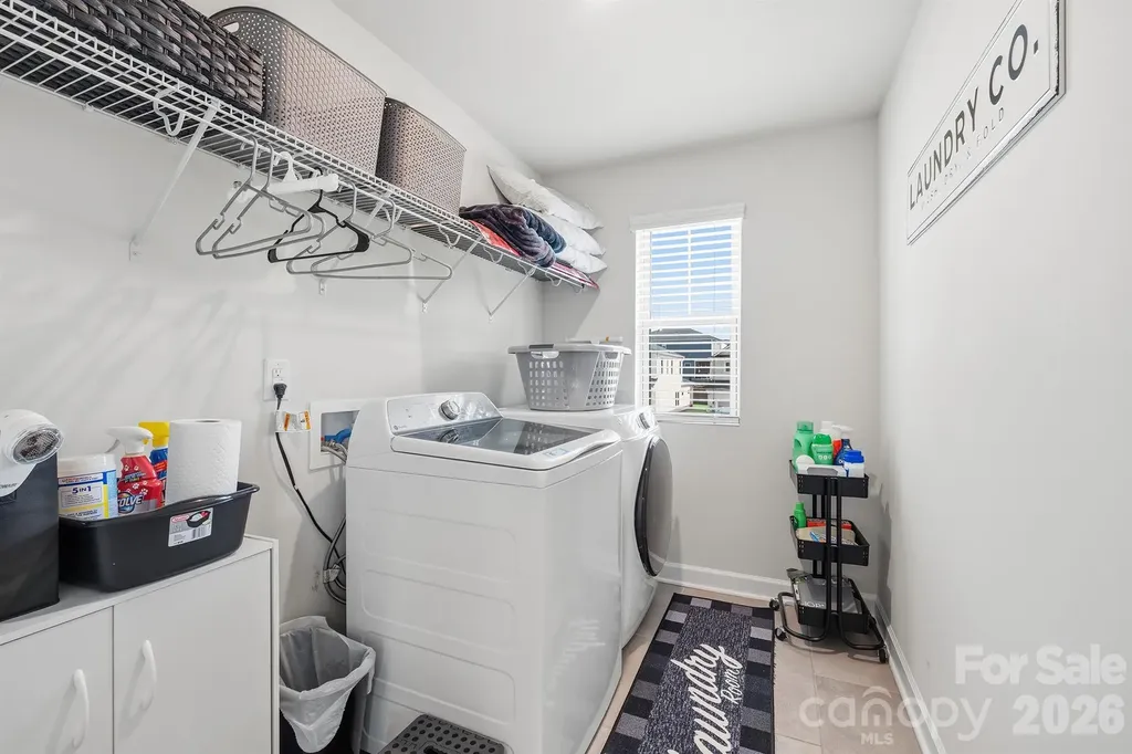 2010 Red Ash Drive Charlotte NC 28215