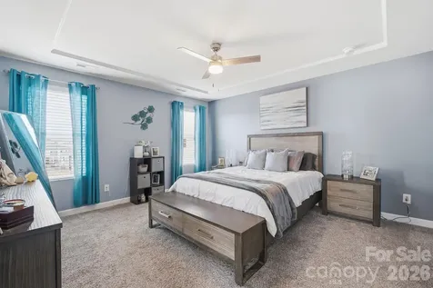 2010 Red Ash Drive Charlotte NC 28215