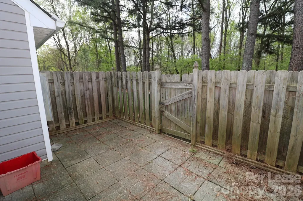 5878 Prescott Court Charlotte NC 28269