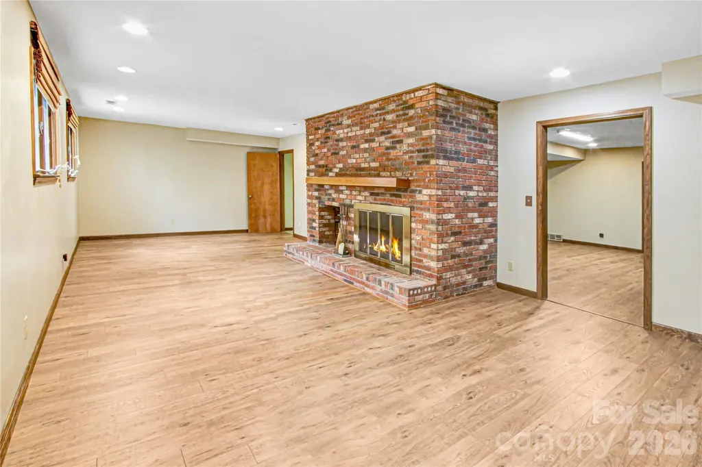 540 Chickadee Lane Brevard NC 28712