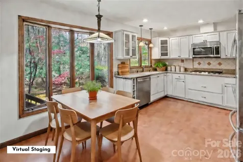 540 Chickadee Lane Brevard NC 28712