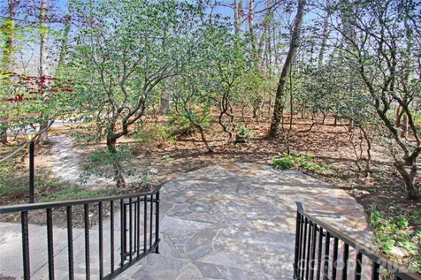 540 Chickadee Lane Brevard NC 28712