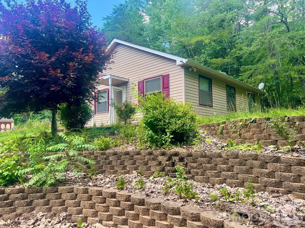 3840 Hide Away Hill Morganton NC 28655