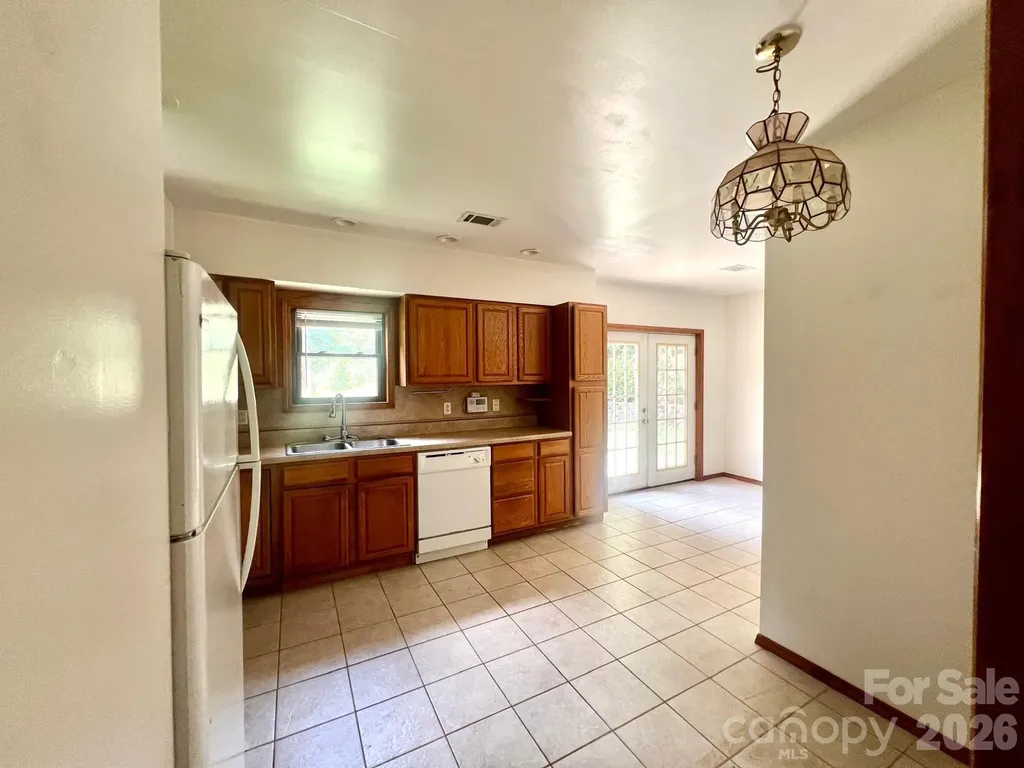 3840 Hide Away Hill Morganton NC 28655