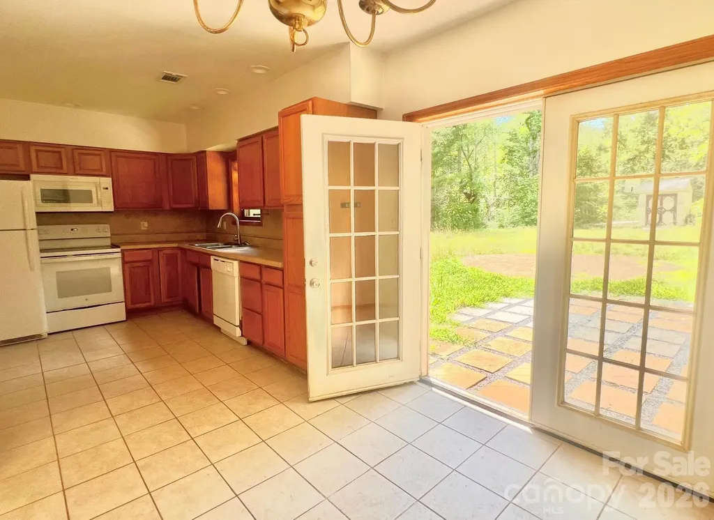 3840 Hide Away Hill Morganton NC 28655