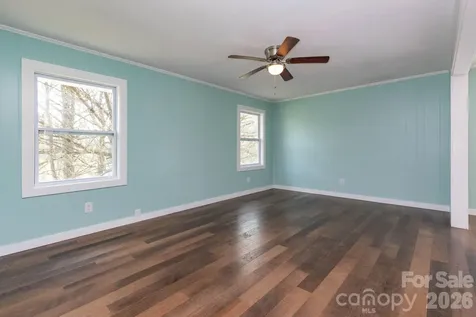 4755 Us 23 Highway Mars Hill NC 28754