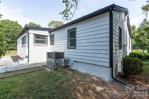 8000 Chapman Street Charlotte NC 28216