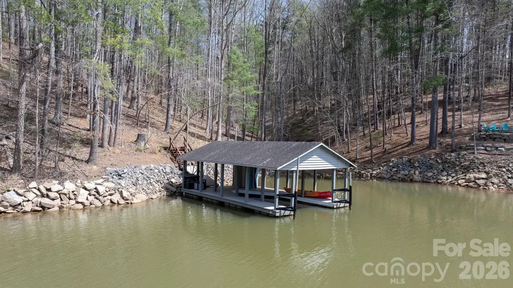 503 Larkhaven Drive Nebo NC 28761