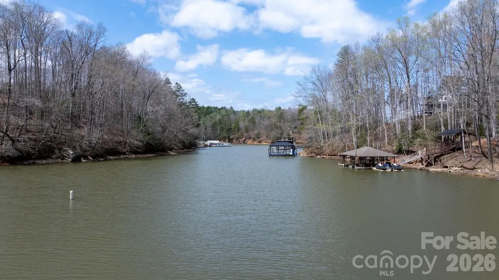 503 Larkhaven Drive Nebo NC 28761