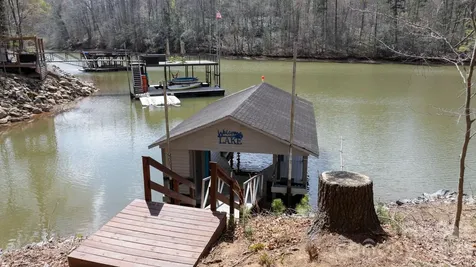 503 Larkhaven Drive Nebo NC 28761