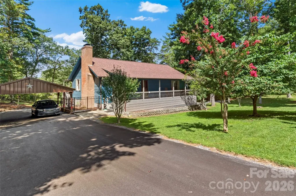 1502 Greenstreet Drive Traphill NC 28685