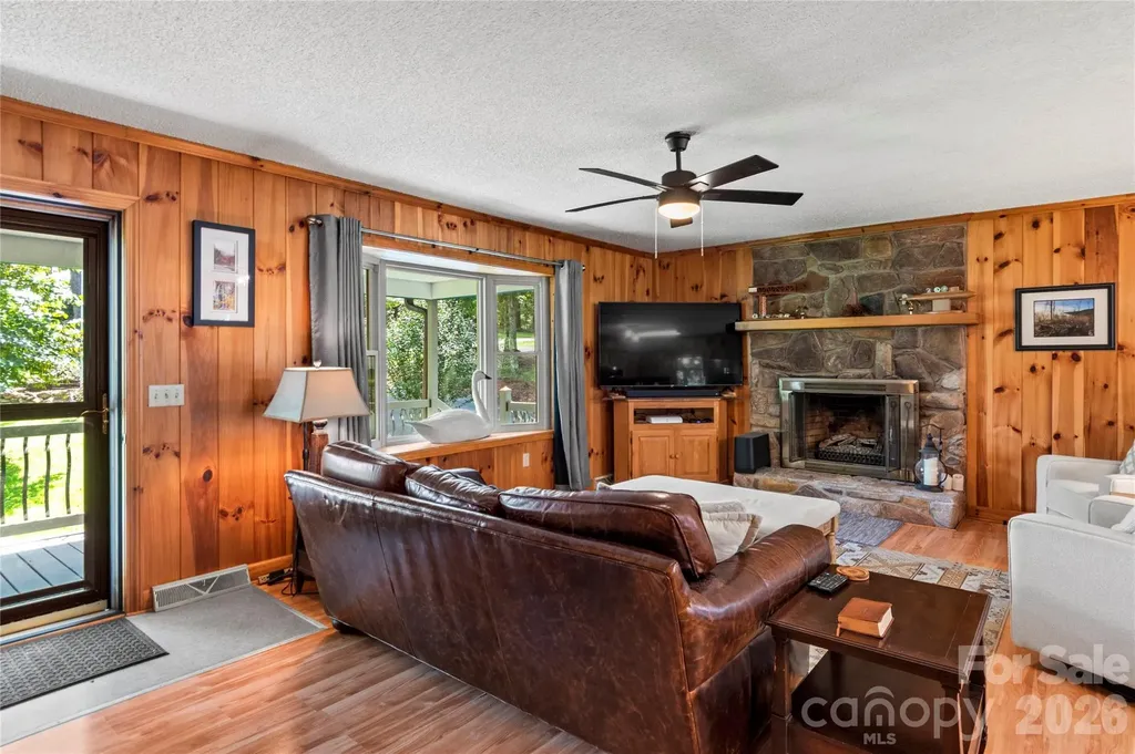 1502 Greenstreet Drive Traphill NC 28685
