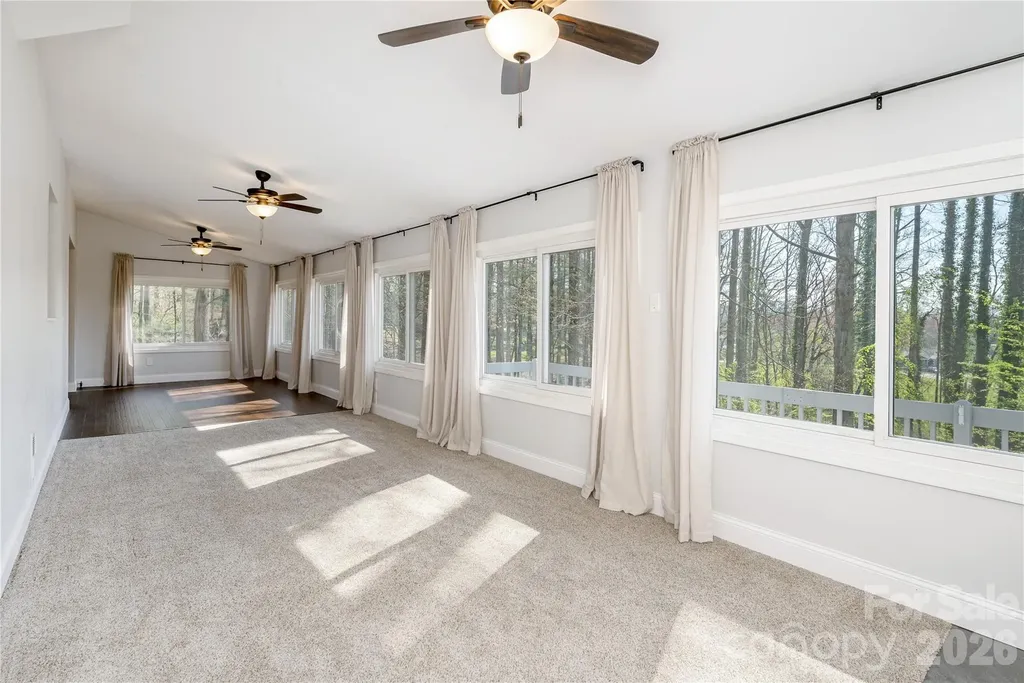 9 Justin Drive Etowah NC 28729