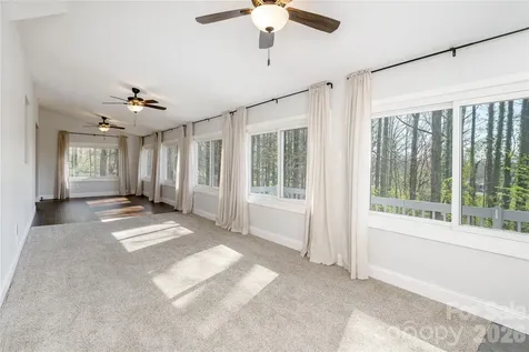 9 Justin Drive Etowah NC 28729