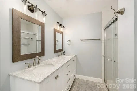 9 Justin Drive Etowah NC 28729