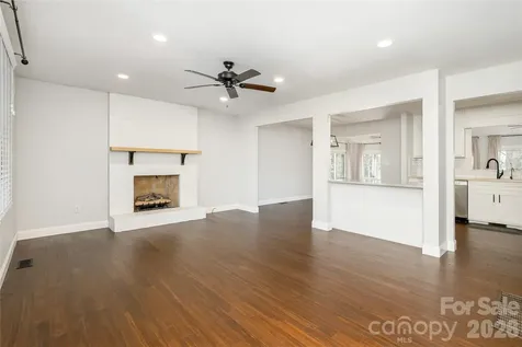 9 Justin Drive Etowah NC 28729