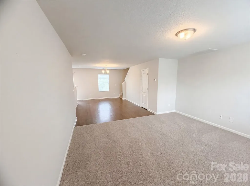 3013 Chatuge Court Charlotte NC 28214