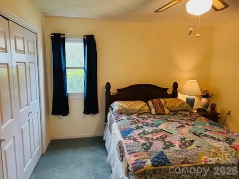 200 Dartcrest Drive Hendersonville NC 28792
