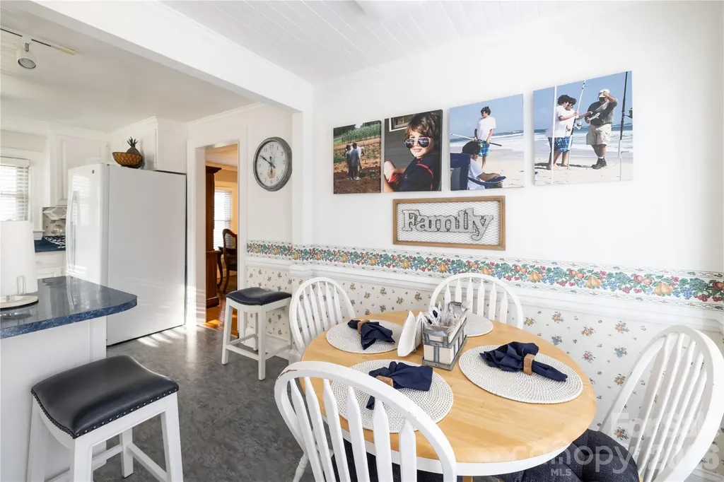 692 Capelsie Road Candor NC 27229