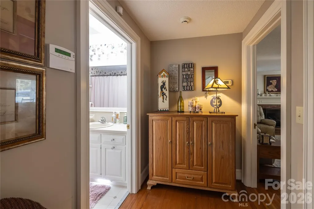 692 Capelsie Road Candor NC 27229