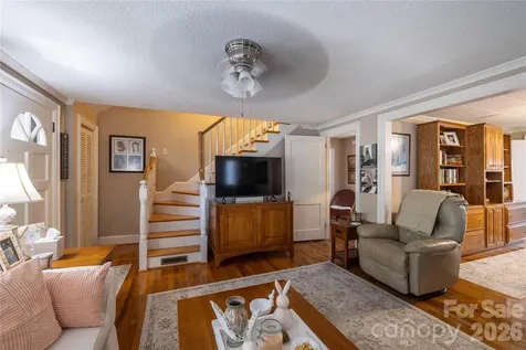 692 Capelsie Road Candor NC 27229