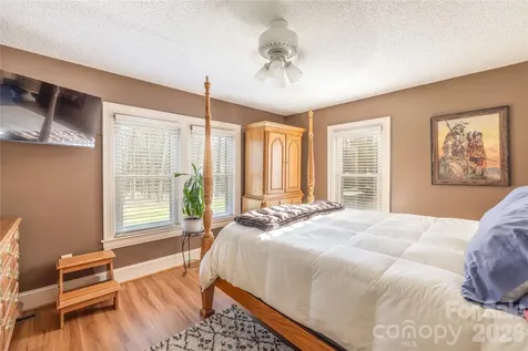692 Capelsie Road Candor NC 27229