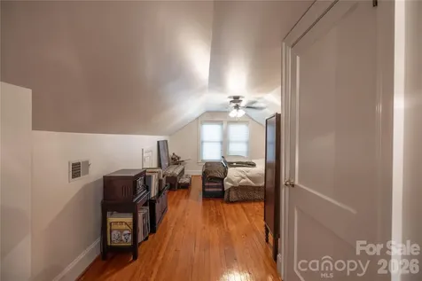 692 Capelsie Road Candor NC 27229